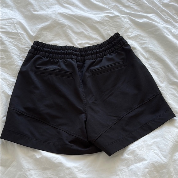 Old Navy Black Women's Athletic Shorts S - Picture 3 of 4
